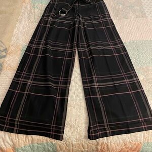 New York & Company Black Wide-Leg Plaid Pants with Pink Lines